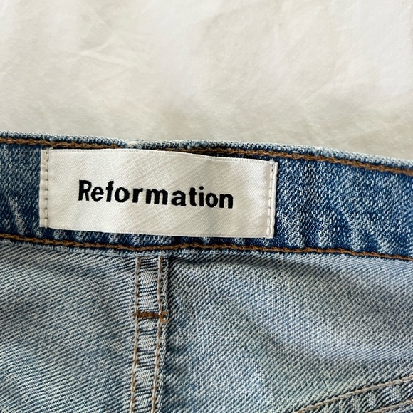 Reformation Cynthia Jeans - Picture 4 of 4